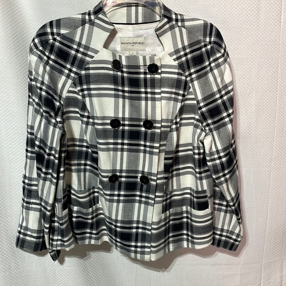 Banana Republic L black white buffalo plaid lined large buttons jacket euc
